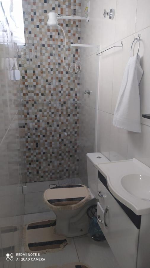 Pousada Quarto Com Frigobar,Ar E Garagem Gratuita Aparecida  Eksteriør billede